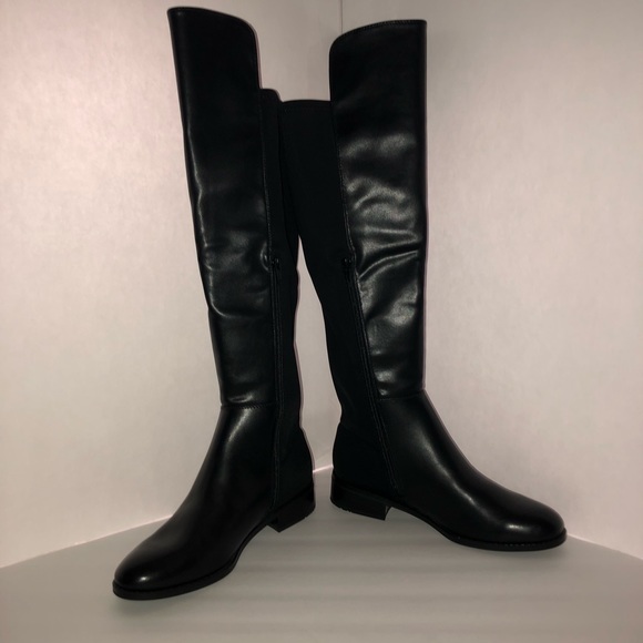 Relativity - Size 8, tall Black boots - Picture 8 of 9